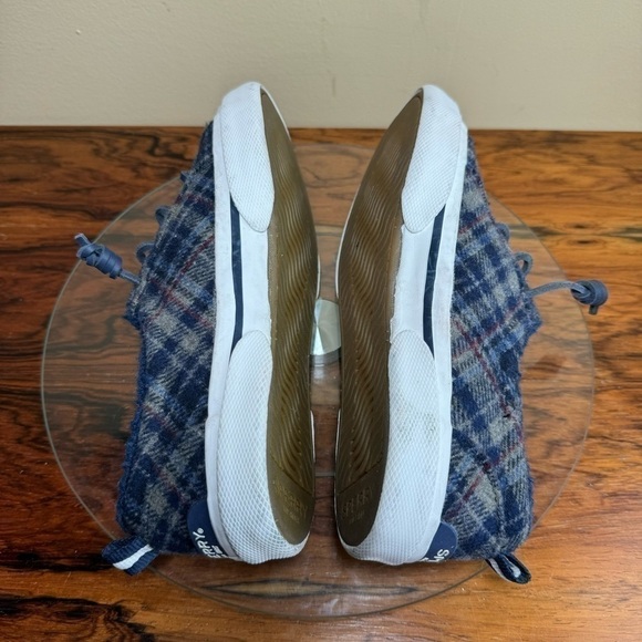 Sperry Women's Pier Wave Teddy Wool Sneakers - Picture 14 of 16